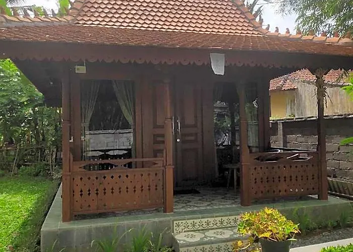 Tebeduwe Joglo Villa *